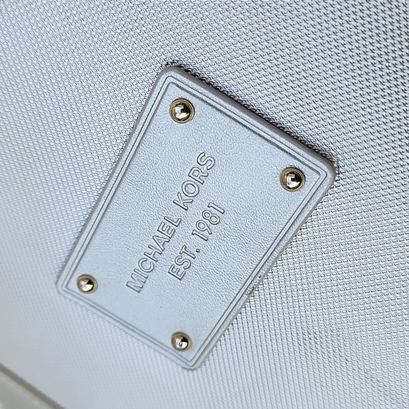 Michael Kors Champagne Metalic Gold Shopping Tote - Picture 13 of 13